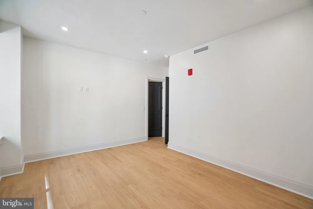 135 S 19TH STREET #201 Philadelphia, PA 19103