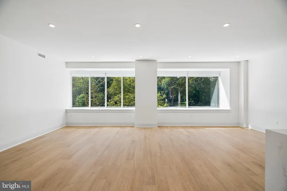 135 S 19TH STREET #201 Philadelphia, PA 19103