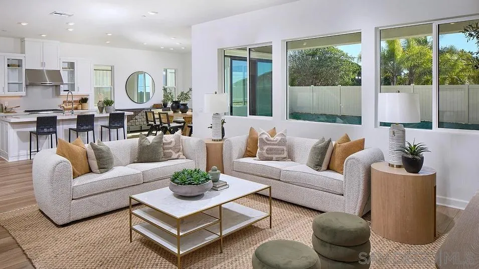 2320 Loker Way Oceanside, CA 92054