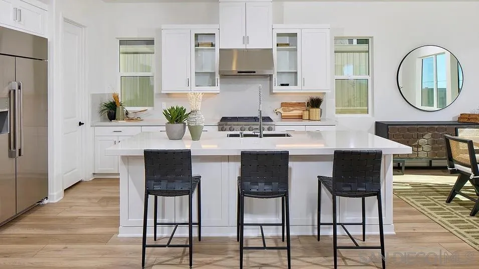 2320 Loker Way Oceanside, CA 92054