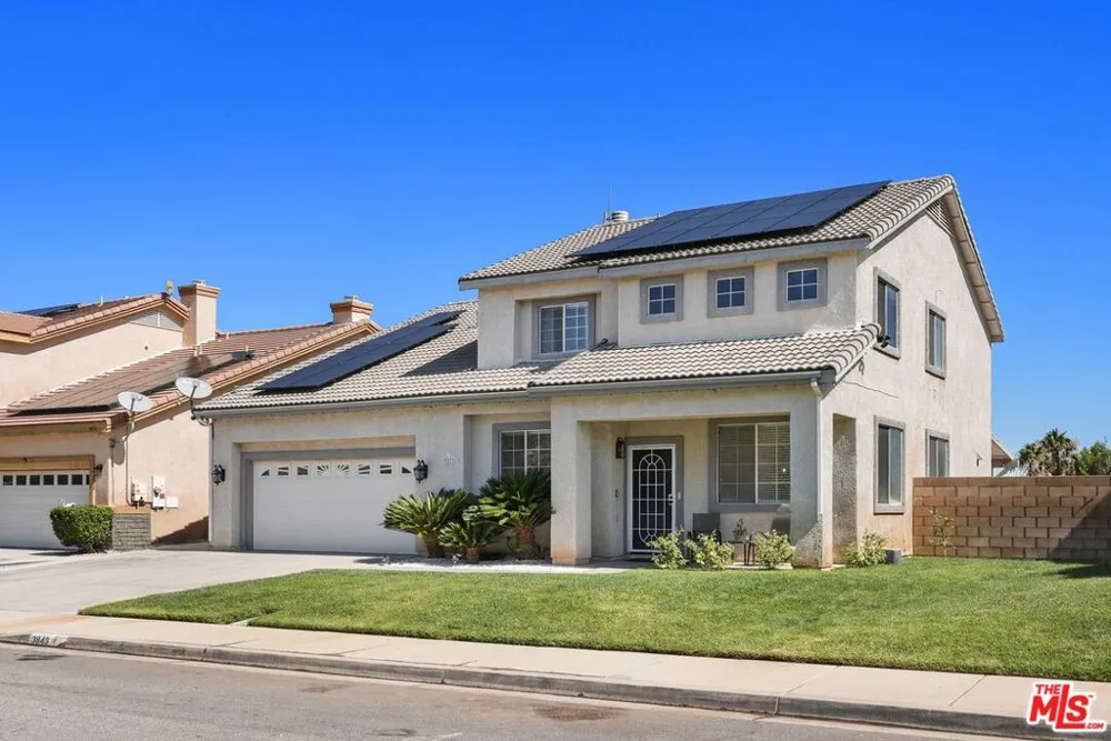 3843 Vitrina Lane Palmdale, CA 93551