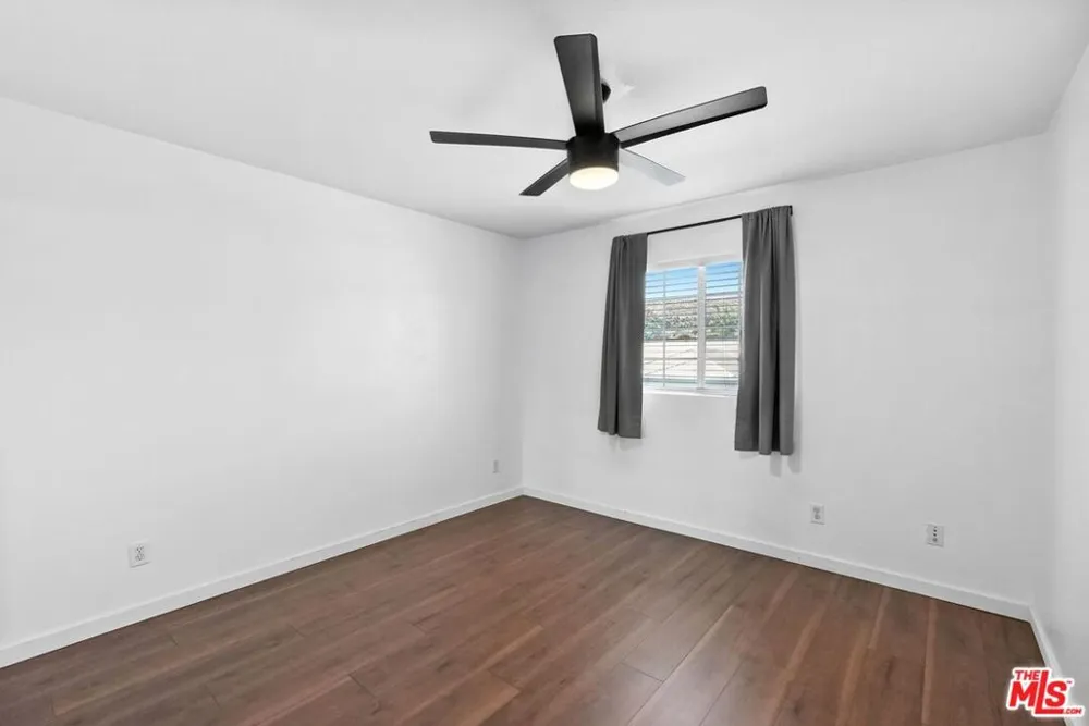 3843 Vitrina Lane Palmdale, CA 93551