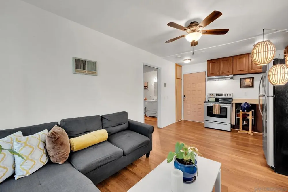 3776 Alabama #206 San Diego, CA 92104