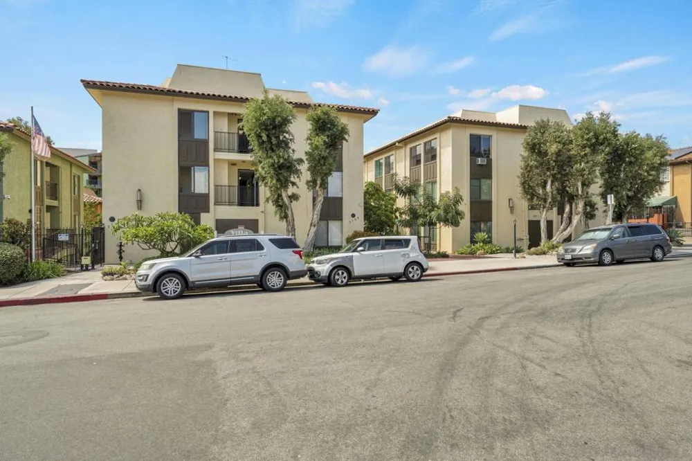 3776 Alabama #206 San Diego, CA 92104