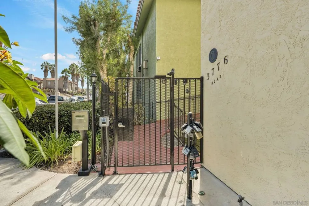 3776 Alabama #206 San Diego, CA 92104