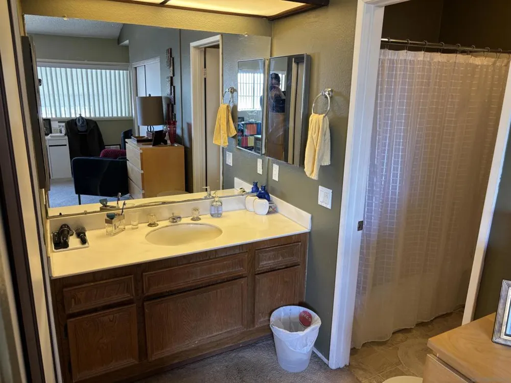 6966 Camino Revueltos San Diego, CA 92111