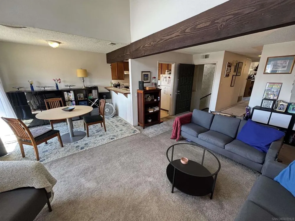 6966 Camino Revueltos San Diego, CA 92111