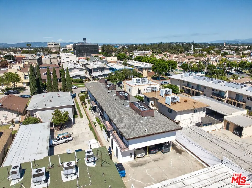 324 E Tamarack Avenue Inglewood, CA 90301