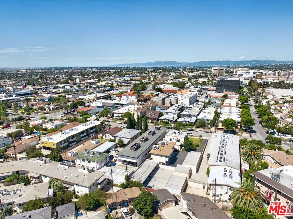 324 E Tamarack Avenue Inglewood, CA 90301