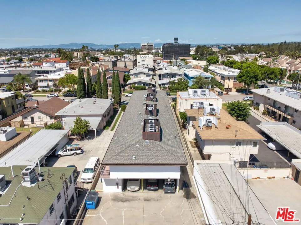 324 E Tamarack Avenue Inglewood, CA 90301