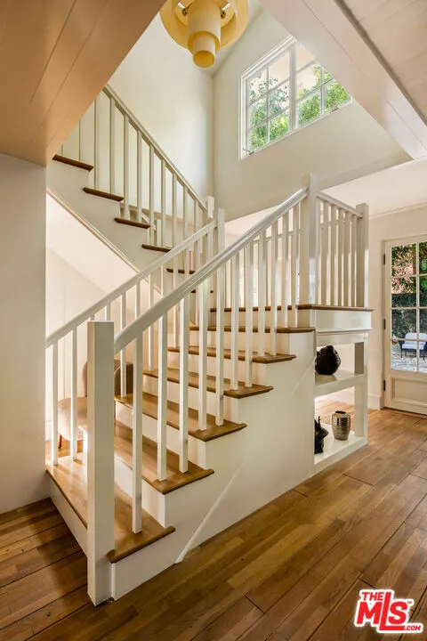 379 Bellefontaine Street Pasadena, CA 91105