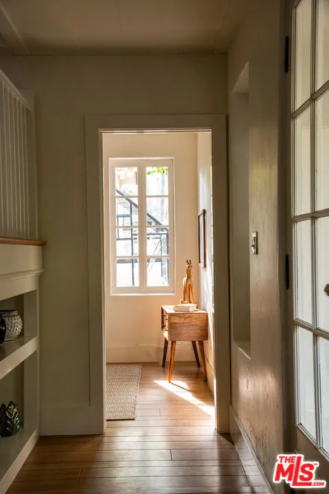 379 Bellefontaine Street Pasadena, CA 91105