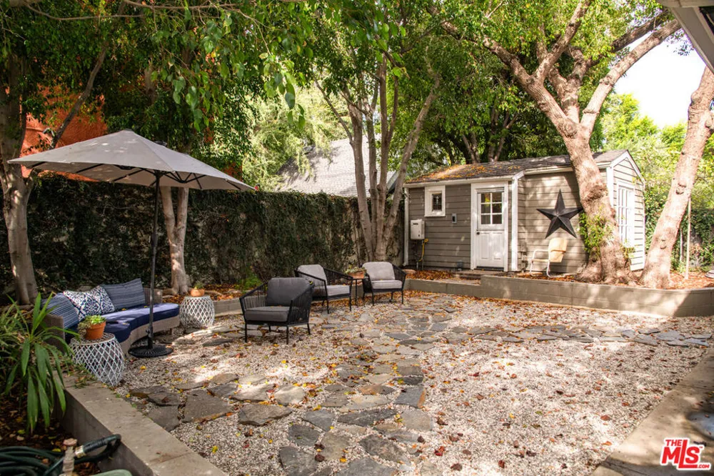 379 Bellefontaine Street Pasadena, CA 91105