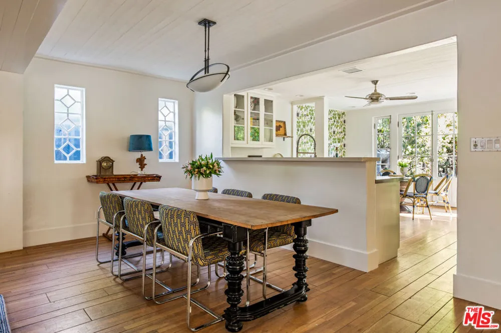 379 Bellefontaine Street Pasadena, CA 91105