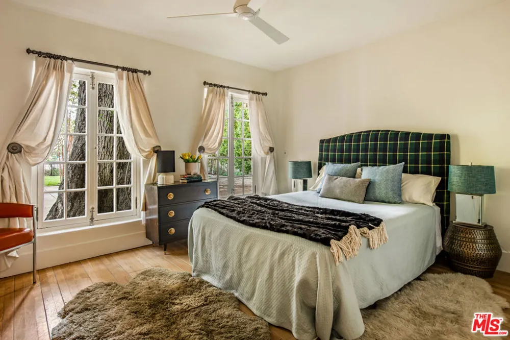 379 Bellefontaine Street Pasadena, CA 91105