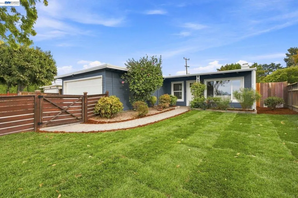 1432 Lodi Ave San Mateo, CA 94401