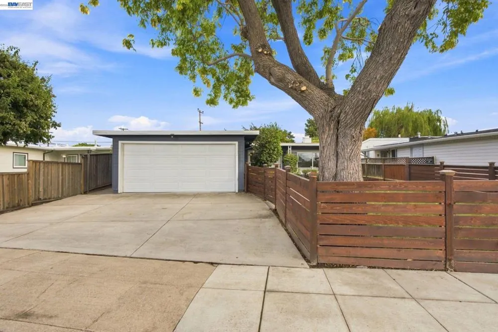 1432 Lodi Ave San Mateo, CA 94401