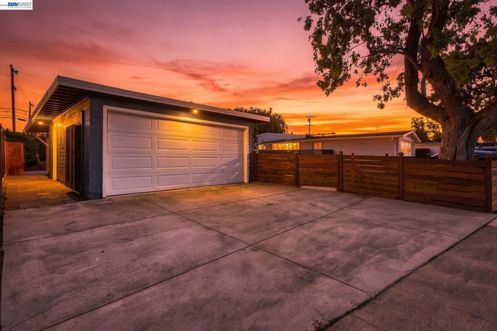 1432 Lodi Ave San Mateo, CA 94401