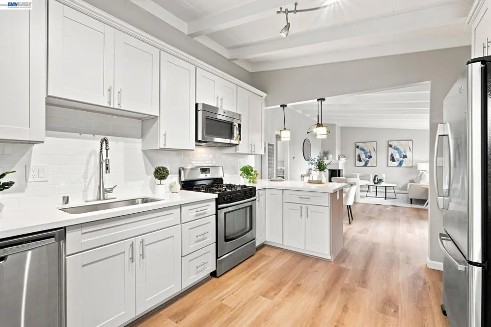 1432 Lodi Ave San Mateo, CA 94401