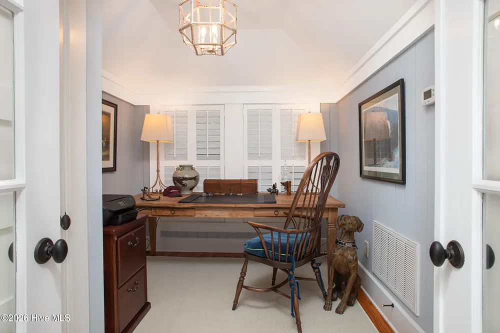 85 Ballast Point Oriental, NC 28571