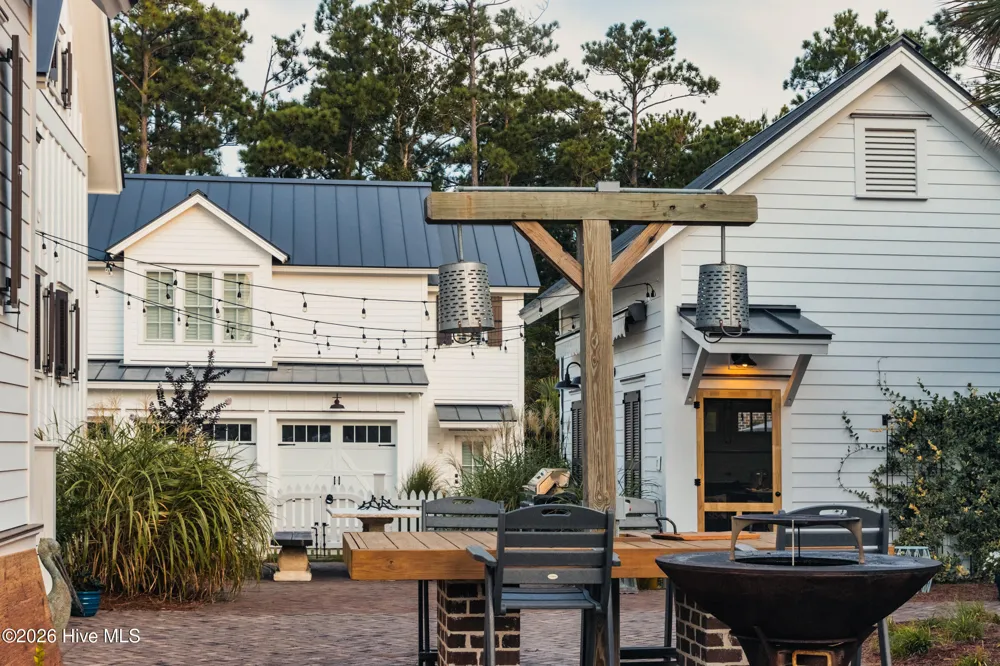 85 Ballast Point Oriental, NC 28571