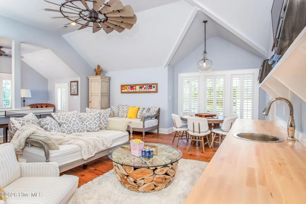 85 Ballast Point Oriental, NC 28571
