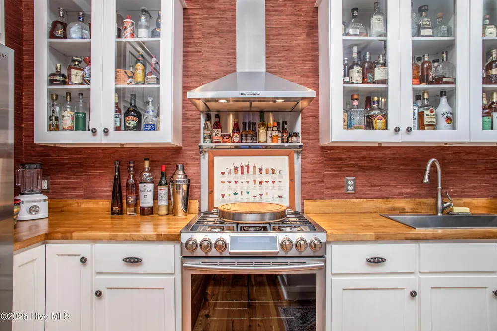 85 Ballast Point Oriental, NC 28571