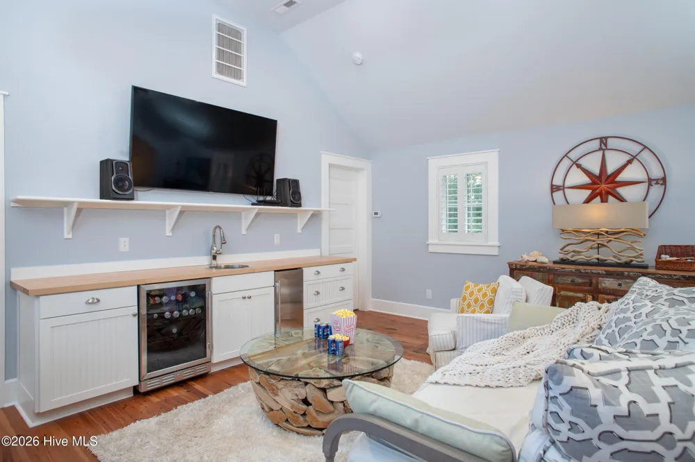 85 Ballast Point Oriental, NC 28571