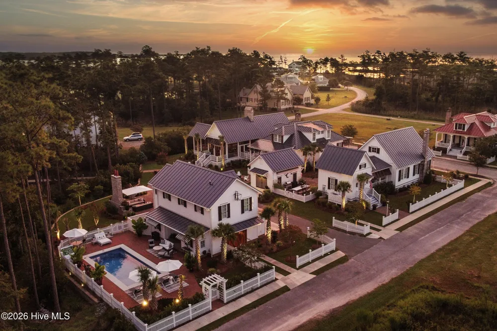 85 Ballast Point Oriental, NC 28571