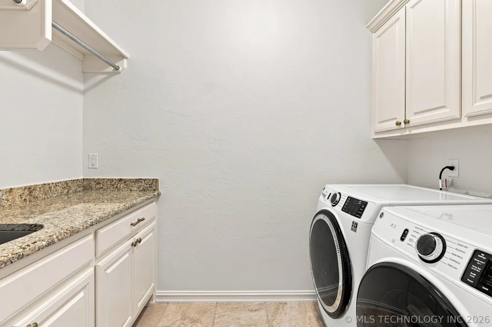 414 W 128th Street S Jenks, OK 74037