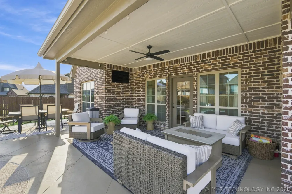 414 W 128th Street S Jenks, OK 74037
