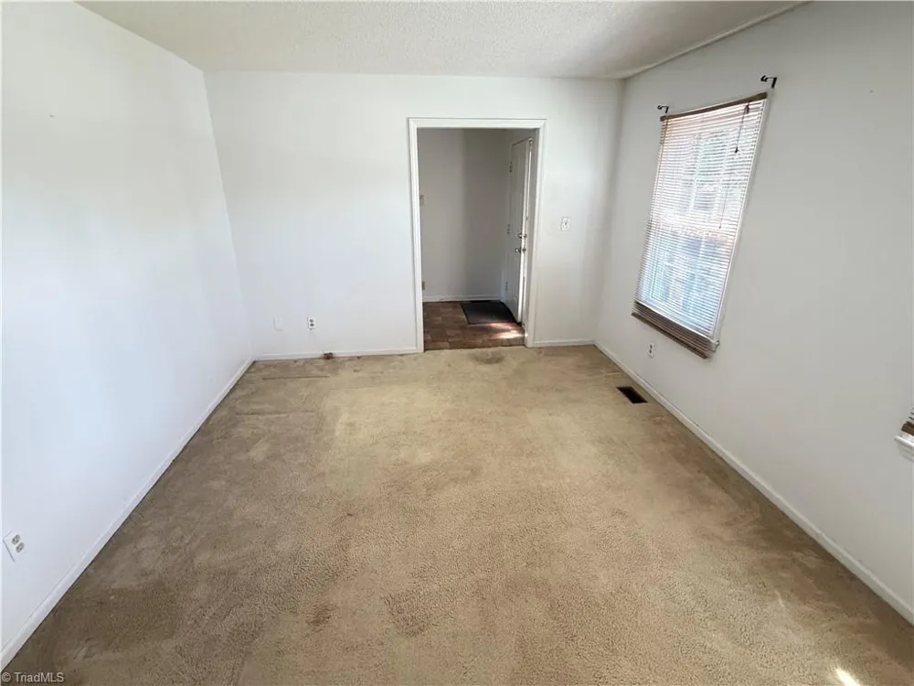 3017 Wendover Avenue Greensboro, NC 27405