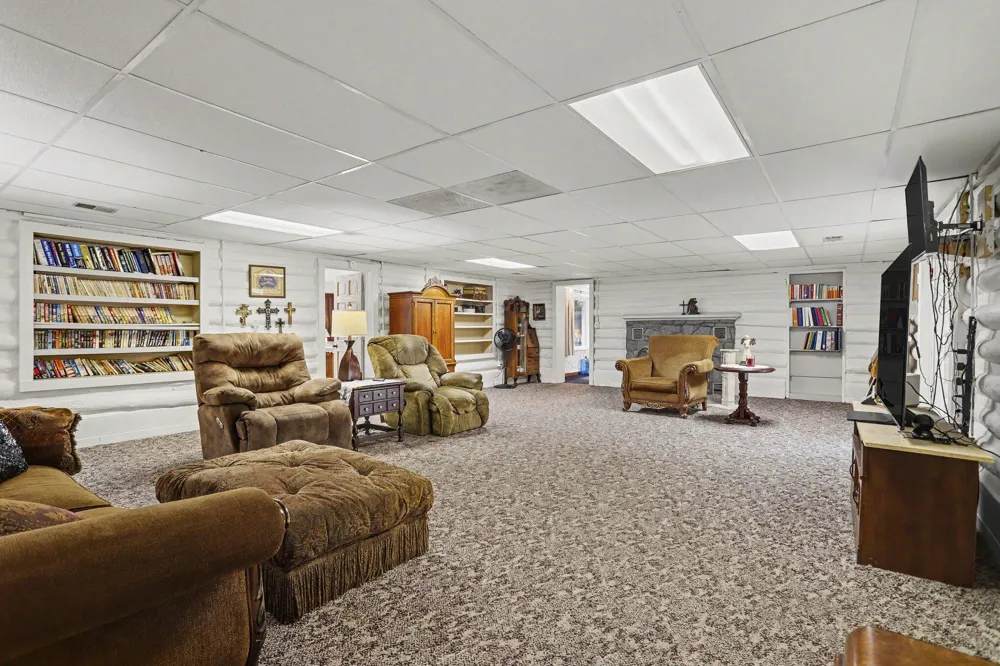 732 Community Drive Pennfield Charter Township, MI 49014