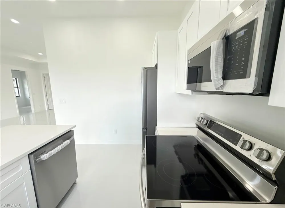 4332 NW 32nd Street Cape Coral, FL 33993