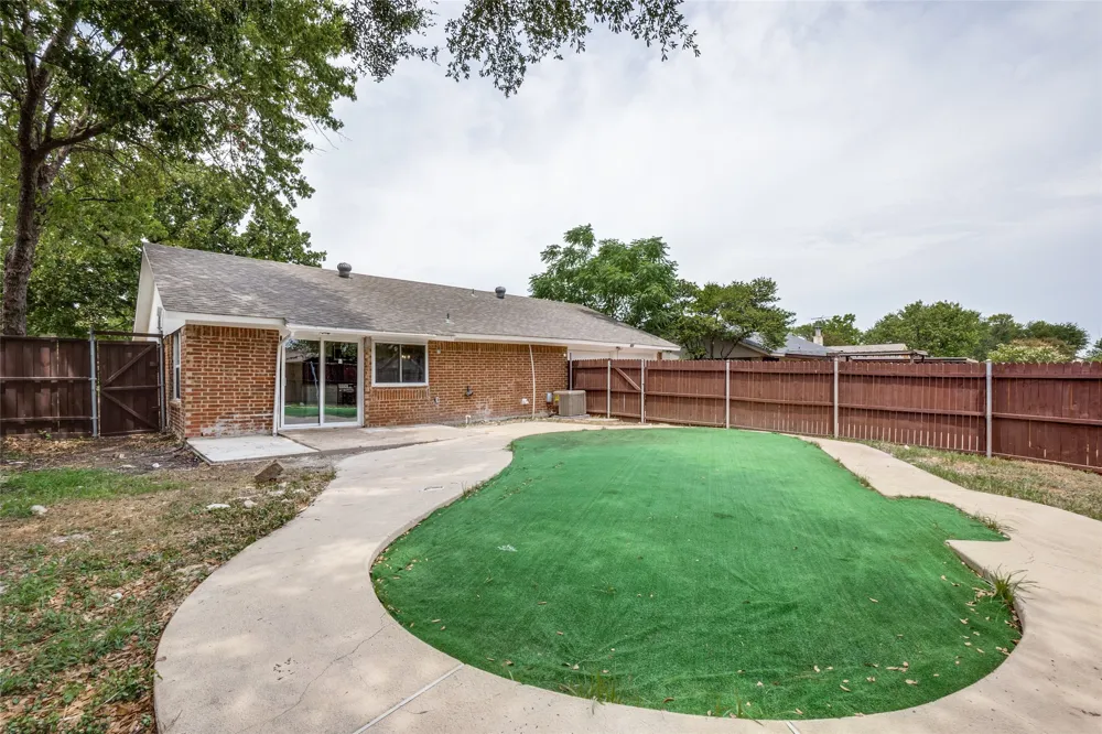 1904 Richland Drive Richardson, TX 75081