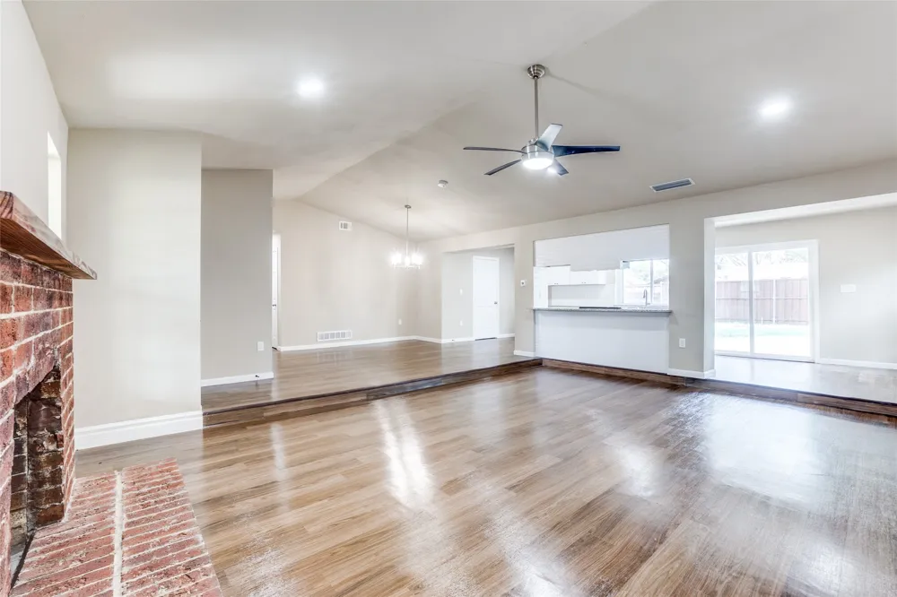 1904 Richland Drive Richardson, TX 75081