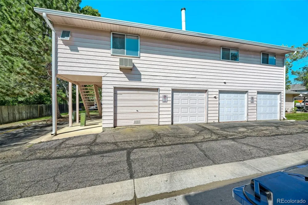 81 Newark Street #D Aurora, CO 80012