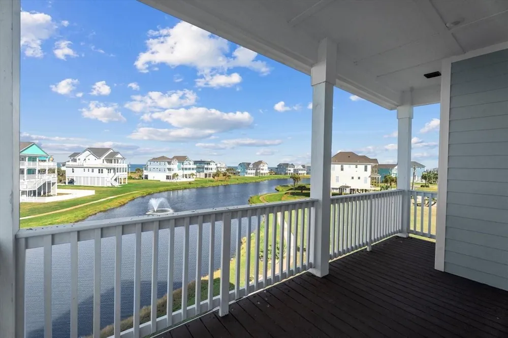 26726 Estuary Drive Galveston, TX 77554