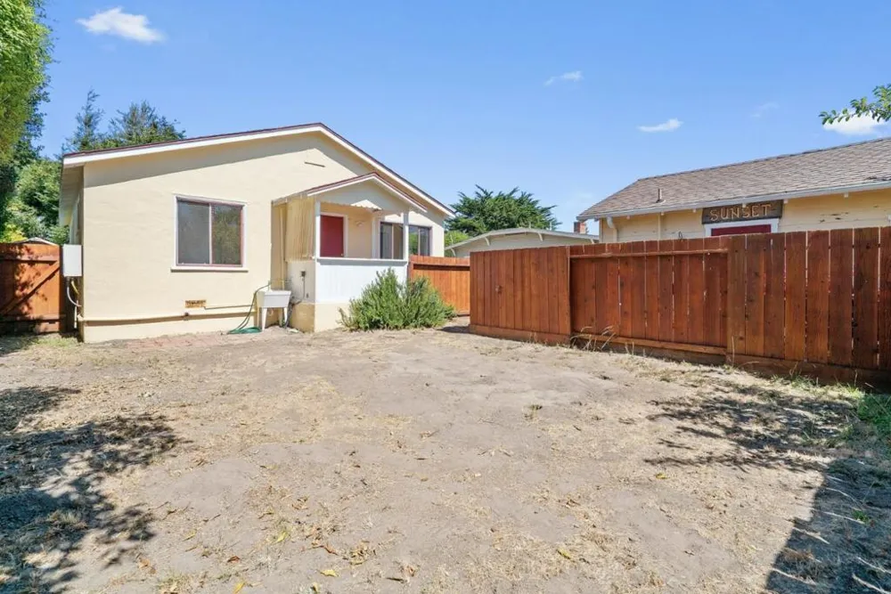241 Sunset Avenue Santa Cruz, CA 95060