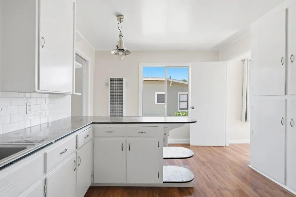 241 Sunset Avenue Santa Cruz, CA 95060