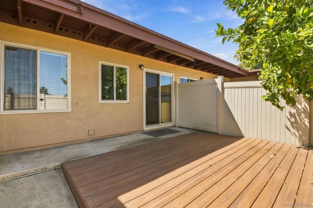 8719 Wahl St Santee, CA 92071