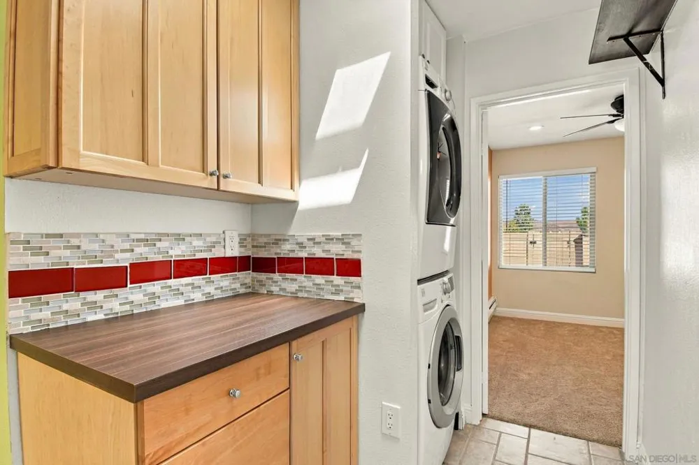 8719 Wahl St Santee, CA 92071