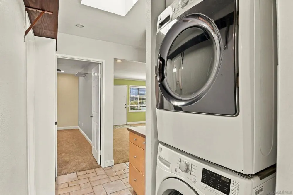 8719 Wahl St Santee, CA 92071