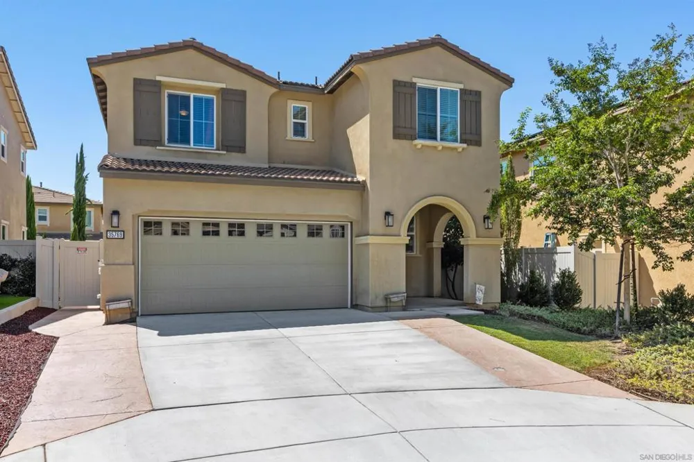 35769 Asturian Way Fallbrook, CA 92028