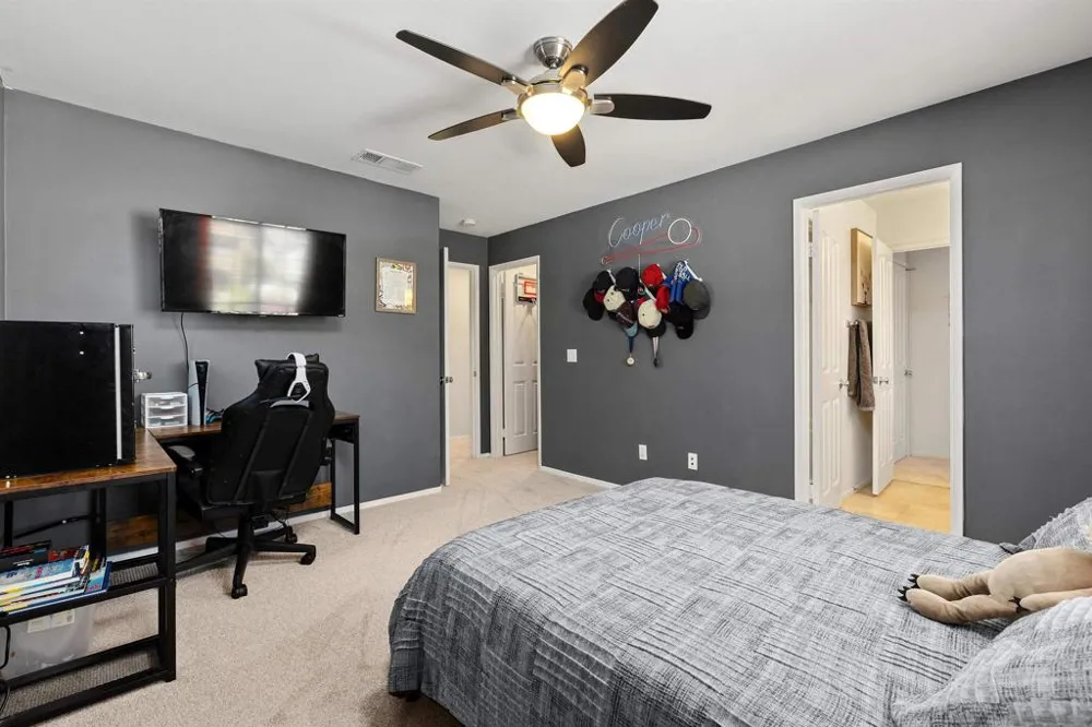 35769 Asturian Way Fallbrook, CA 92028
