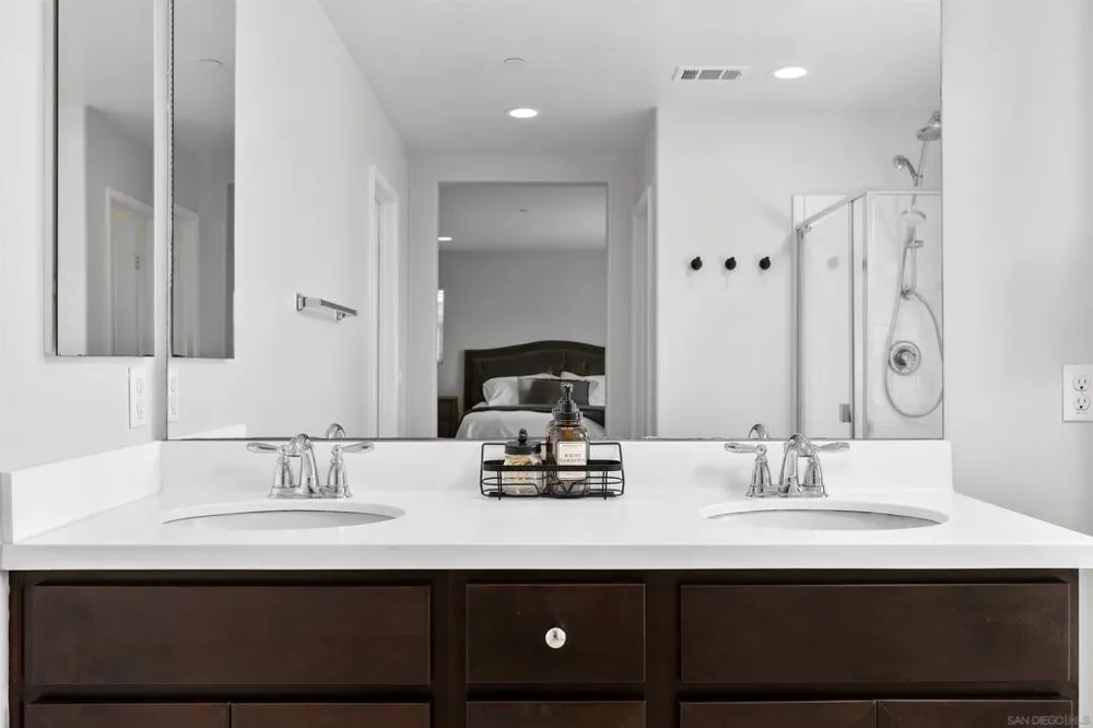 35769 Asturian Way Fallbrook, CA 92028