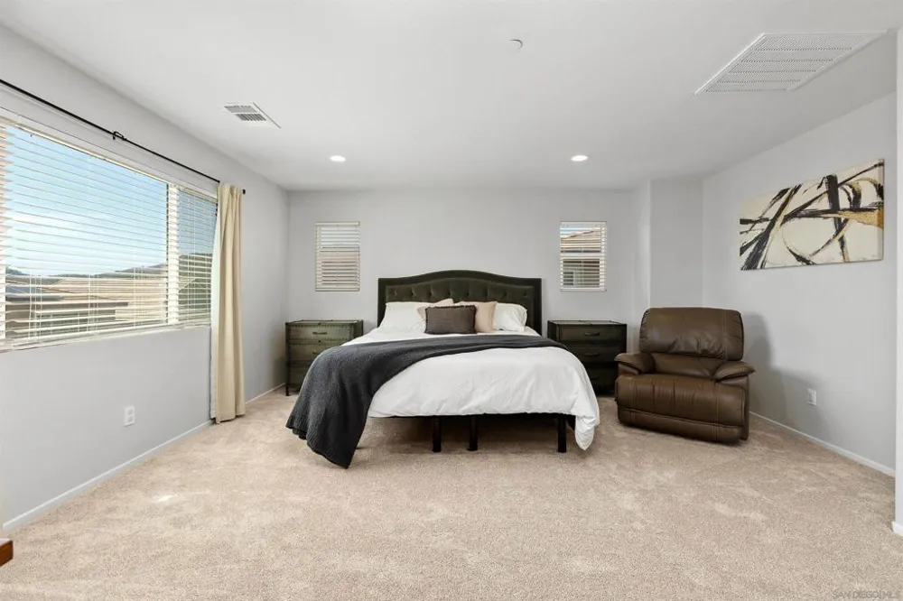 35769 Asturian Way Fallbrook, CA 92028