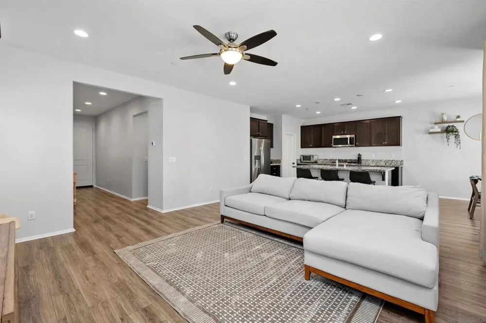 35769 Asturian Way Fallbrook, CA 92028