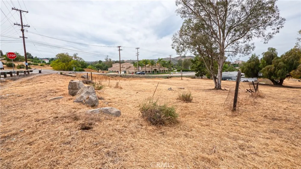 30970 Melvin Menifee, CA 92584