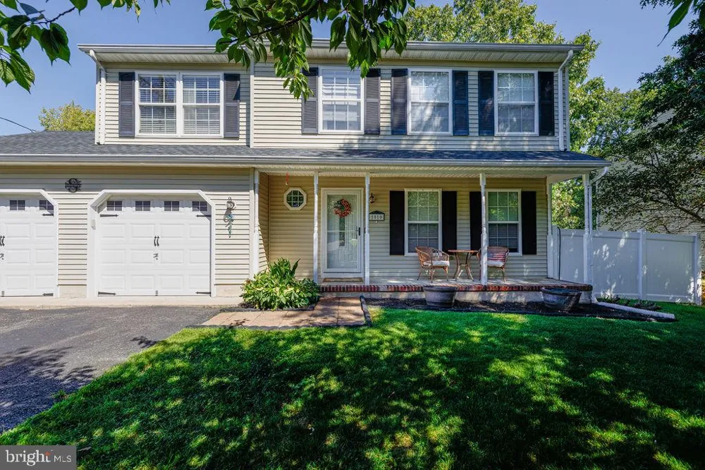 1010 MARINER Manahawkin, NJ 08050